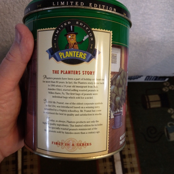 Vintage Decorative Tins- Planters/Redenbachers - Picture 7 of 12